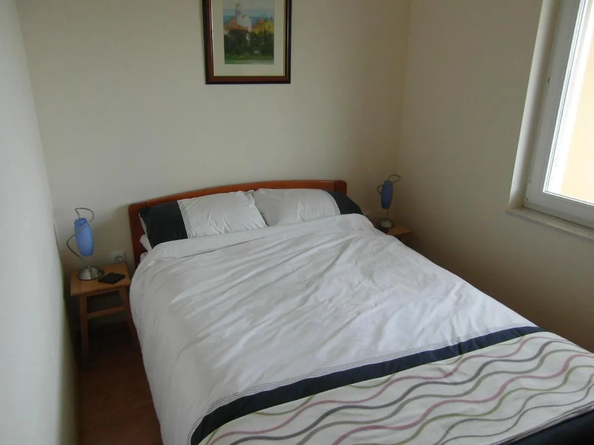 Bentley - Sea-View - 2 Bedroom Apartment Premantura 0*,